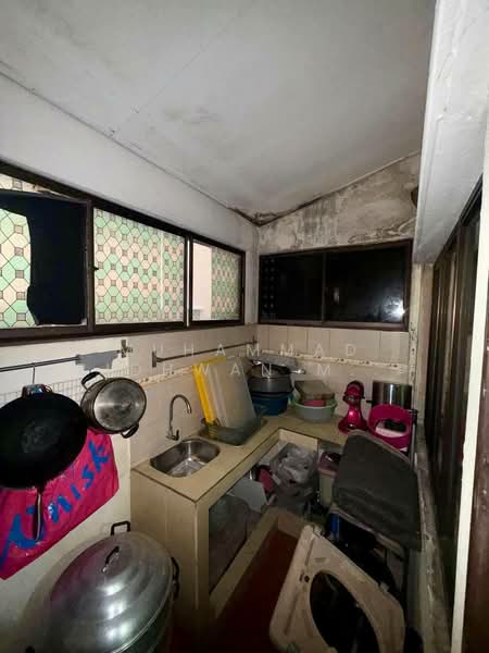 Rumah Teres untuk Dijual di Shah Alam (Selangor) - Muhammad Ridhwan Mohd Huzairi - Kitchen - PropertyGuru.com.my