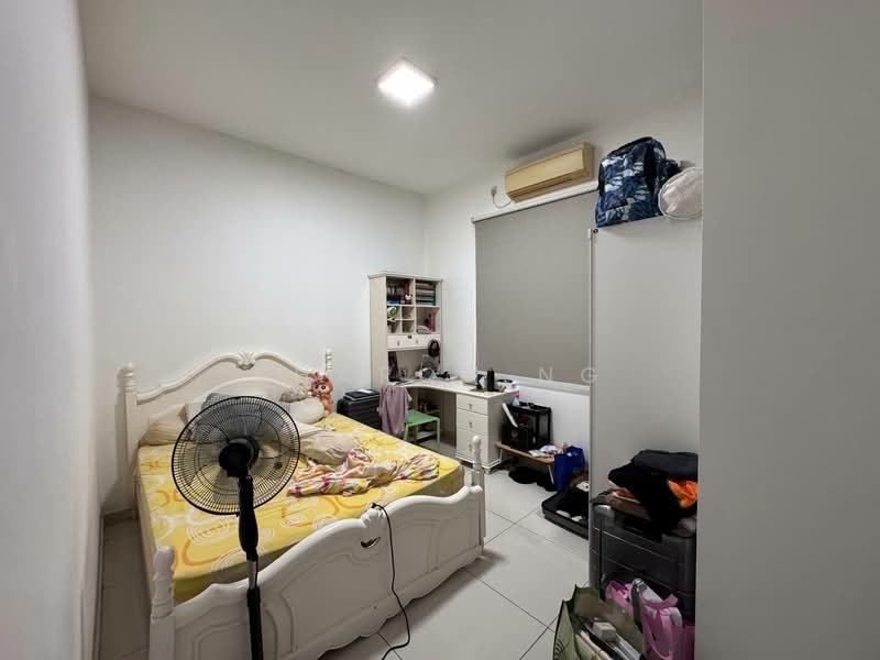 Rumah Teres 2 Tingkat untuk Dijual di Setia Tropika (Johor Bahru) - Sharon Ng - Bedroom - PropertyGuru.com.my