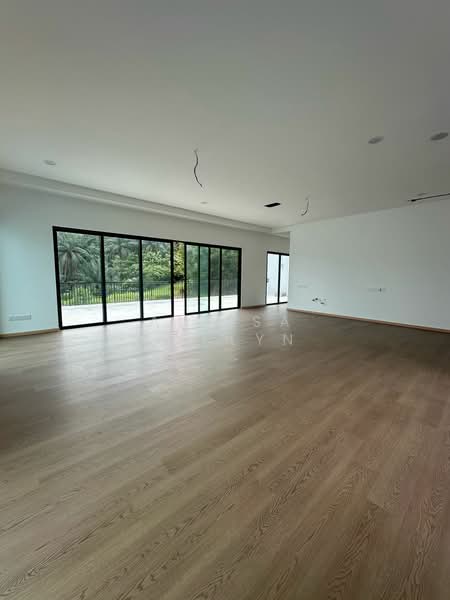 Rumah Banglo untuk Dijual di Bukit Jelutong (Shah Alam) - Alissa Emalyn - Living Room - PropertyGuru.com.my