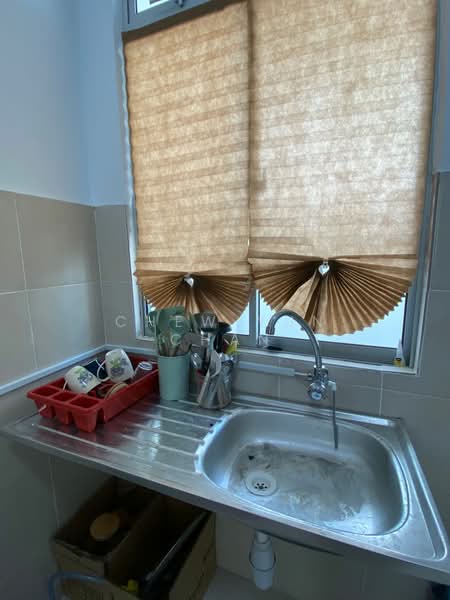 Rumah Teres 2 Tingkat untuk Disewa di Skudai (Johor) - Chew Yun Chan - Kitchen - PropertyGuru.com.my