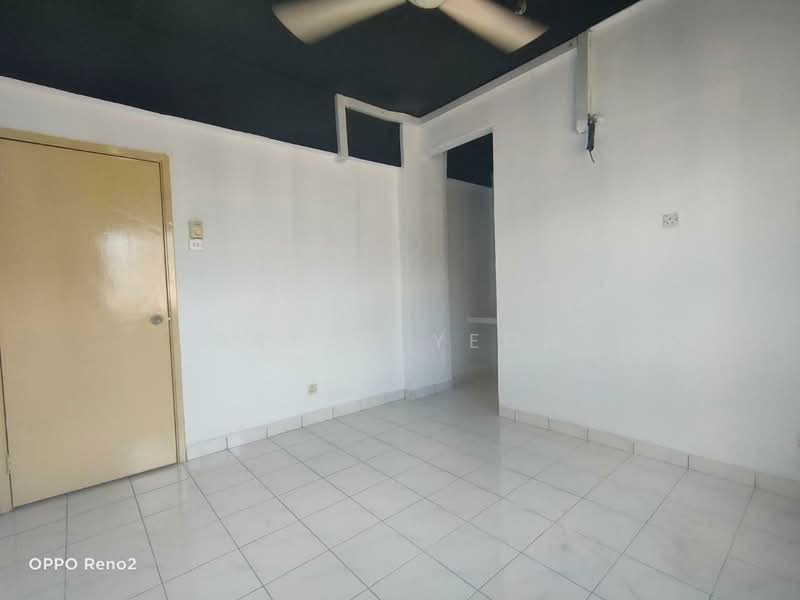 Apartment for Rent at Pangsapuri Mawar - Bryan Yeoh - PropertyGuru.com.my