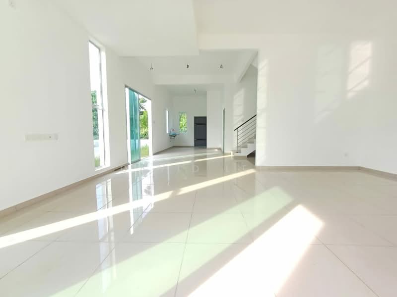 Rumah Teres untuk Dijual di Nibong Tebal (Penang) - David Lee - Living Room - PropertyGuru.com.my