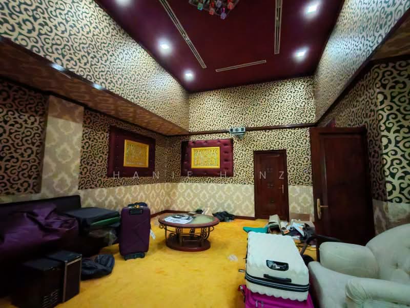 Bungalow for Sale in Petaling Jaya (Selangor) - Hanif Hanz - Living Room - PropertyGuru.com.my