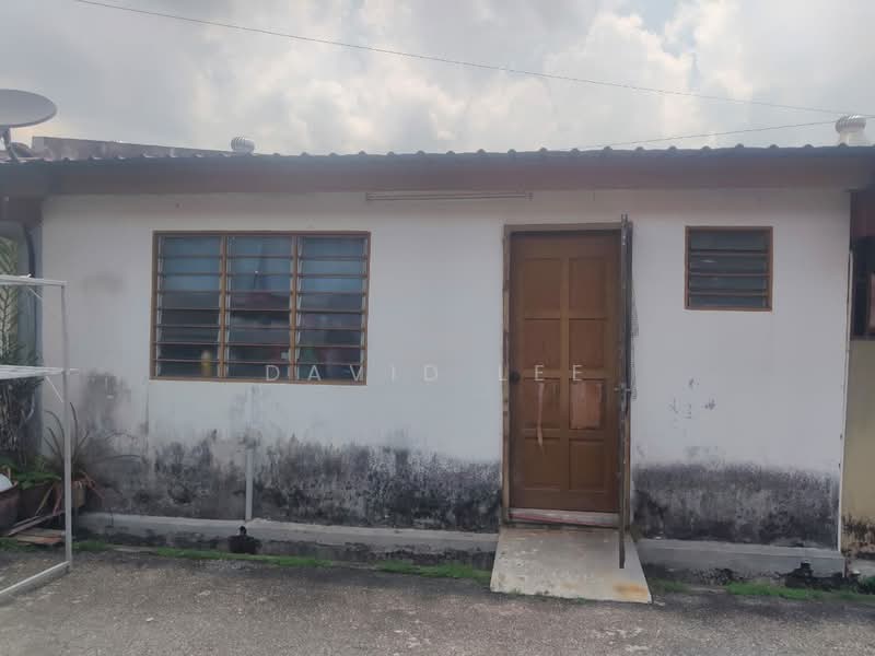 Rumah Teres 1 Tingkat untuk Dijual di Parit Buntar (Perak) - David Lee - Exterior - PropertyGuru.com.my