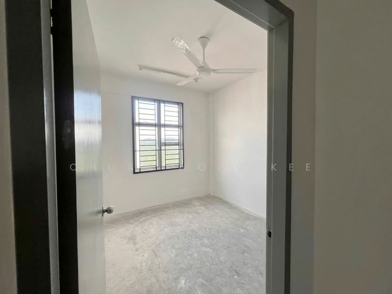 Pangsapuri untuk Disewa di Pangsapuri Pulai Mutiara 3 - Chuan Hong Kee - Bedroom - PropertyGuru.com.my