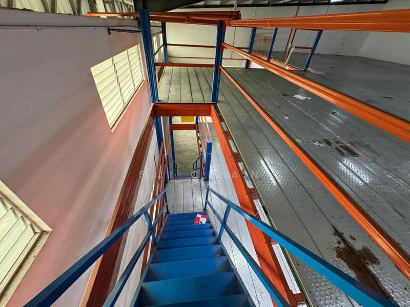 Factory for Rent in Taman Perindustrian Cemerlang (Ulu Tiram) - SJ CHAN - Interior - PropertyGuru.com.my