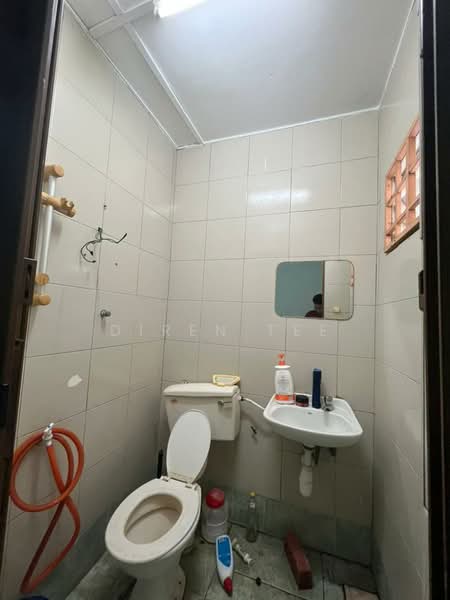 2-storey Terraced House for Rent in Wangsa Melawati (Wangsa Maju) - Diren Tee - Bathroom - PropertyGuru.com.my