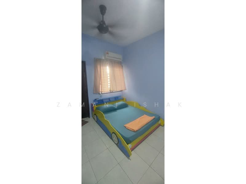 2-storey Terraced House for Sale in Sepang (Selangor) - Zamani Ishak - Bedroom - PropertyGuru.com.my