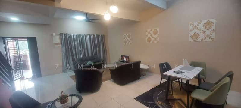 2-storey Terraced House for Sale in Sepang (Selangor) - Zamani Ishak - LIVING ROOM - PropertyGuru.com.my