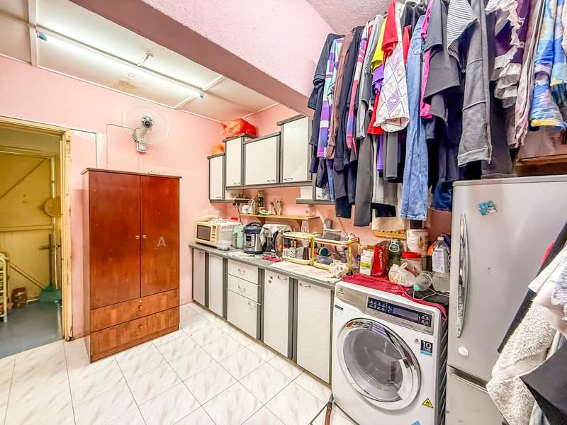Rumah Teres 2 Tingkat untuk Dijual di Taman Minang (Cheras) - Amzar Faiz - Kitchen - PropertyGuru.com.my