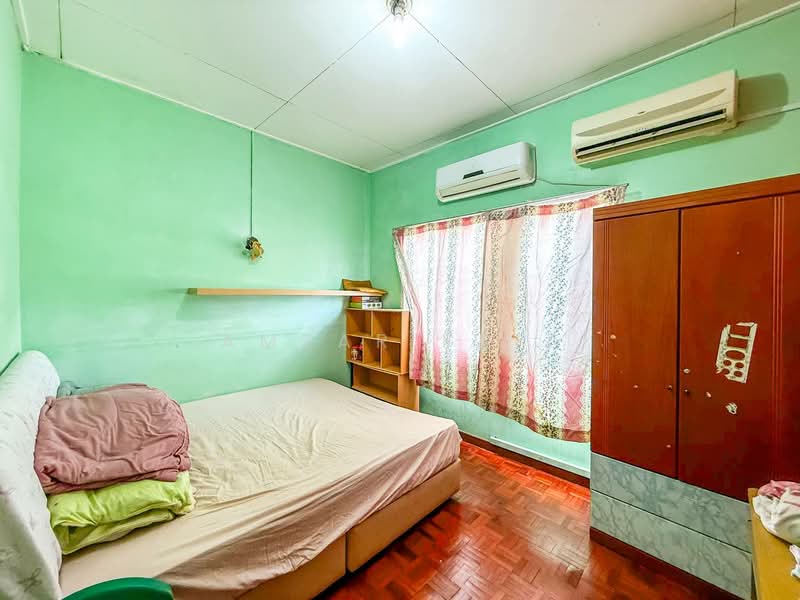 Rumah Teres 2 Tingkat untuk Dijual di Taman Minang (Cheras) - Amzar Faiz - Bedroom - PropertyGuru.com.my
