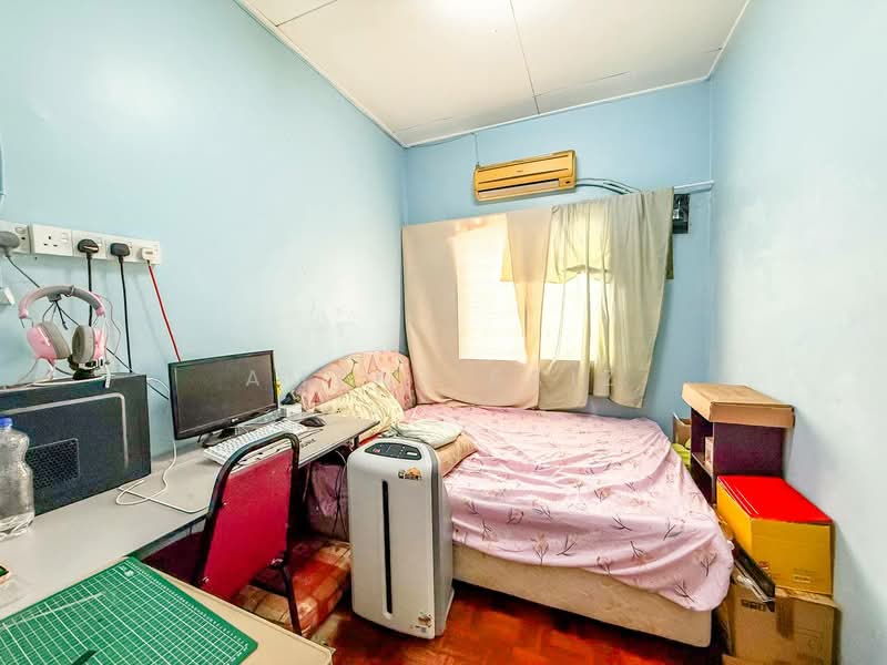Rumah Teres 2 Tingkat untuk Dijual di Taman Minang (Cheras) - Amzar Faiz - Bedroom - PropertyGuru.com.my