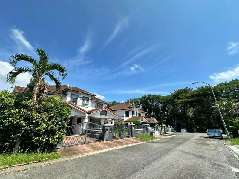 Cluster House for Sale in Austin Heights (Tebrau) - Luis Lim - Exterior - PropertyGuru.com.my