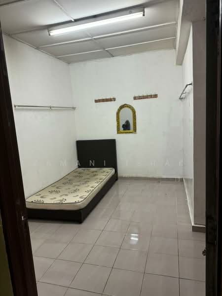 Apartment for Sale at Taman Pusat Kepong - Zamani Ishak - Bedroom - PropertyGuru.com.my