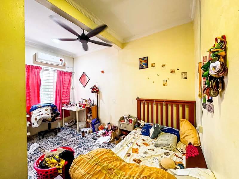 2-storey Terraced House for Sale in Ampang Jaya (Ampang) - Amzar Faiz - Bedroom - PropertyGuru.com.my