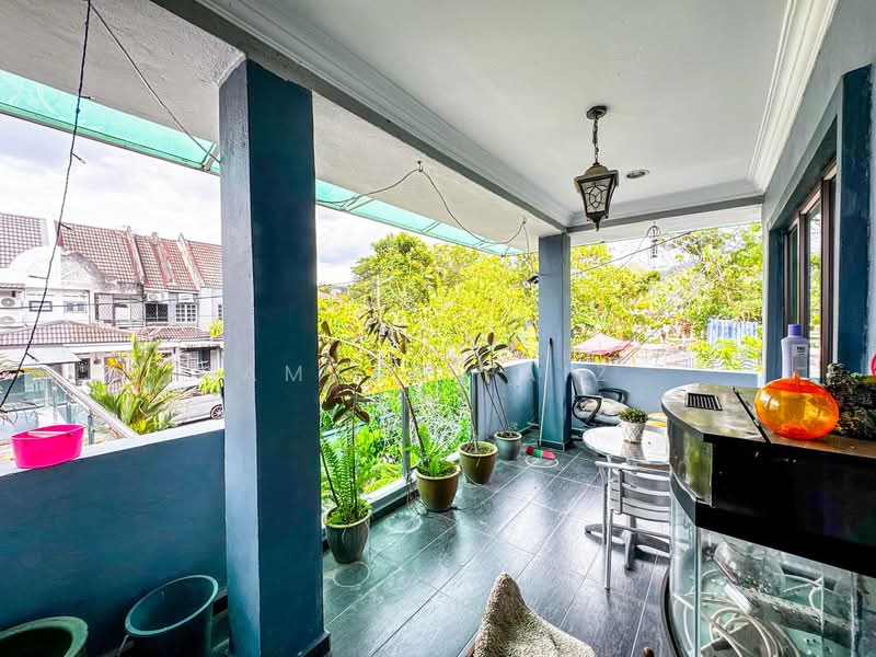 2-storey Terraced House for Sale in Ampang Jaya (Ampang) - Amzar Faiz - Balcony - PropertyGuru.com.my