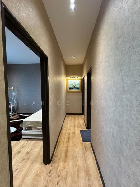 Service Residence for Sale at D'Summit Residences - Janice Khoo - Corridor - PropertyGuru.com.my
