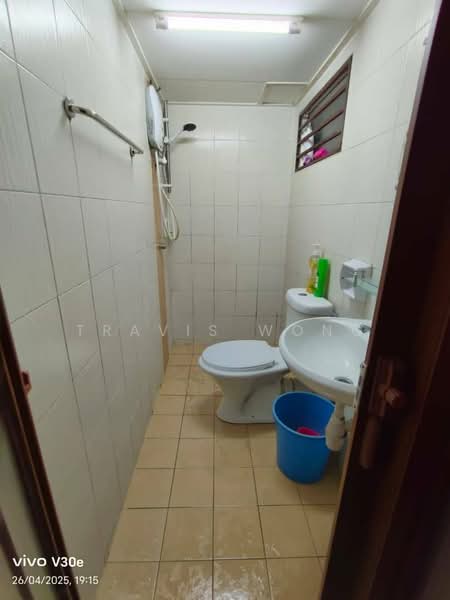 Townhouse for Rent in Batu Caves (Selangor) - Travis Wong - Bathroom - PropertyGuru.com.my