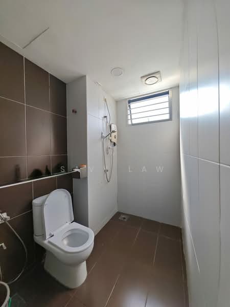 Service Residence for Sale at The Garden Residences - Savy Law - Bathroom - PropertyGuru.com.my