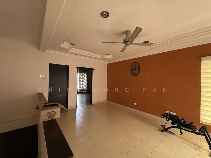 2.5-storey Terraced House for Sale in Taman Prima Tropika (Seri Kembangan) - Chin Thong Pan - Interior - PropertyGuru.com.my