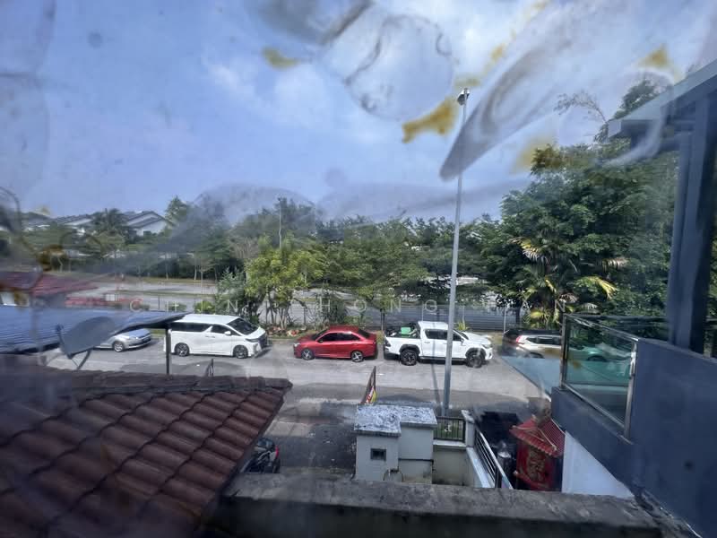 2.5-storey Terraced House for Sale in Taman Prima Tropika (Seri Kembangan) - Chin Thong Pan - Exterior - PropertyGuru.com.my