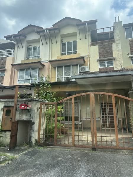 2.5-storey Terraced House for Sale in Taman Prima Tropika (Seri Kembangan) - Chin Thong Pan - PropertyGuru.com.my