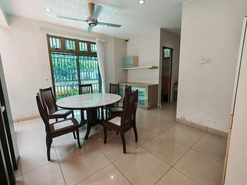 Rumah Berkembar untuk Dijual di Taman Sutera Utama (Skudai) - SASER TAN. - Dining Room - PropertyGuru.com.my
