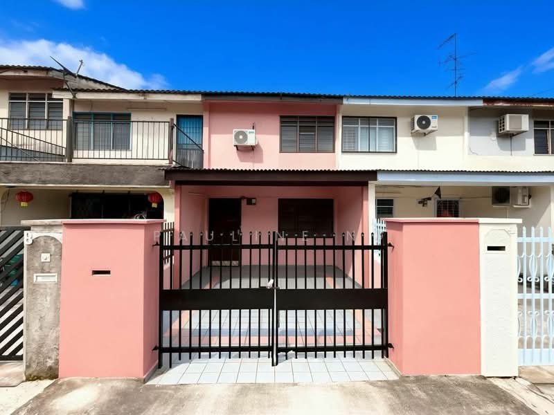 2-storey Terraced House for Sale in Bandar Baru Permas Jaya (Permas Jaya) - Pauline Ng - Exterior - PropertyGuru.com.my