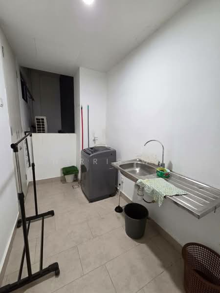 Servis Apartment untuk Dijual di Bora Residences - Cherris Wun - Interior - PropertyGuru.com.my
