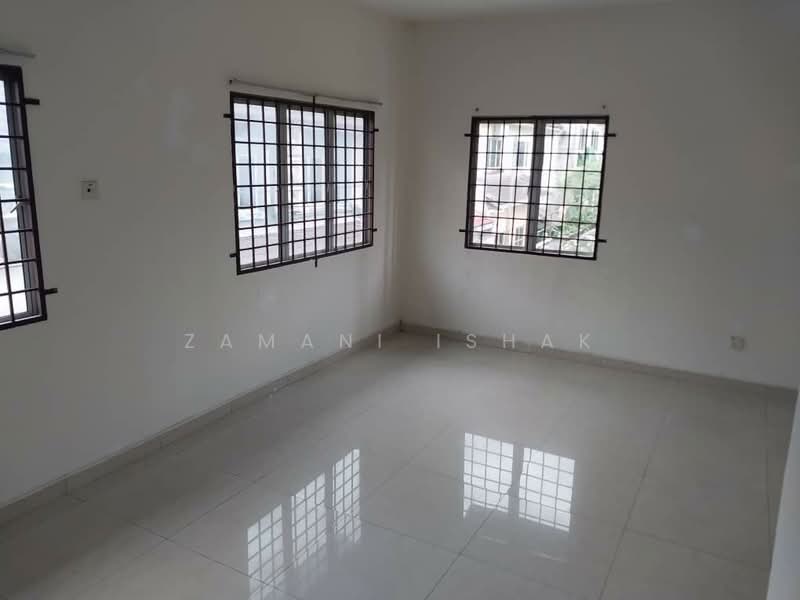 Rumah Teres 2 Tingkat untuk Dijual di Sungai Buloh (Selangor) - Zamani Ishak - Interior - PropertyGuru.com.my
