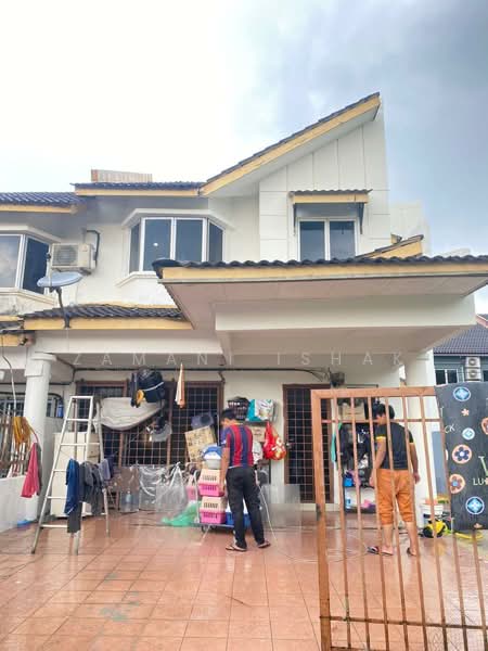 Rumah Teres 2 Tingkat untuk Dijual di Sungai Buloh (Selangor) - Zamani Ishak - Exterior - PropertyGuru.com.my
