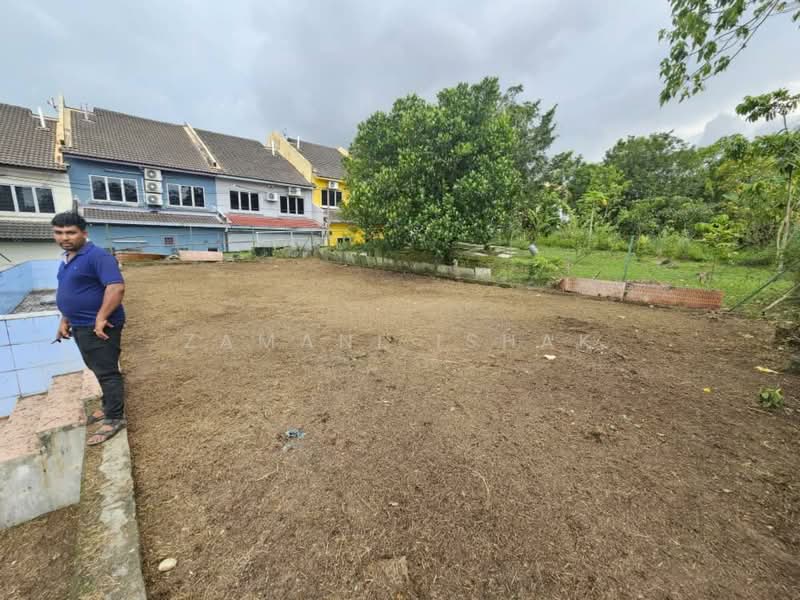 Rumah Teres 2 Tingkat untuk Dijual di Sungai Buloh (Selangor) - Zamani Ishak - Exterior - PropertyGuru.com.my