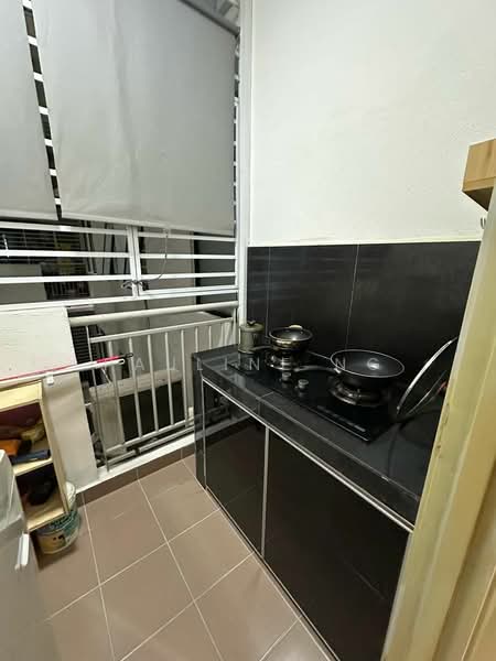 Pangsapuri untuk Disewa di Austin Regency (Pangsapuri Austin Perdana) - Pauline Ng - Kitchen - PropertyGuru.com.my