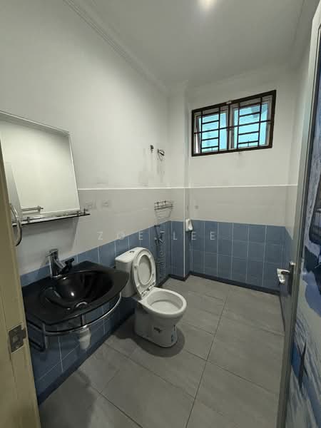 2-storey Terraced House for Sale in Taman Seri Orkid (Skudai) - Zoe Lee - Bathroom - PropertyGuru.com.my