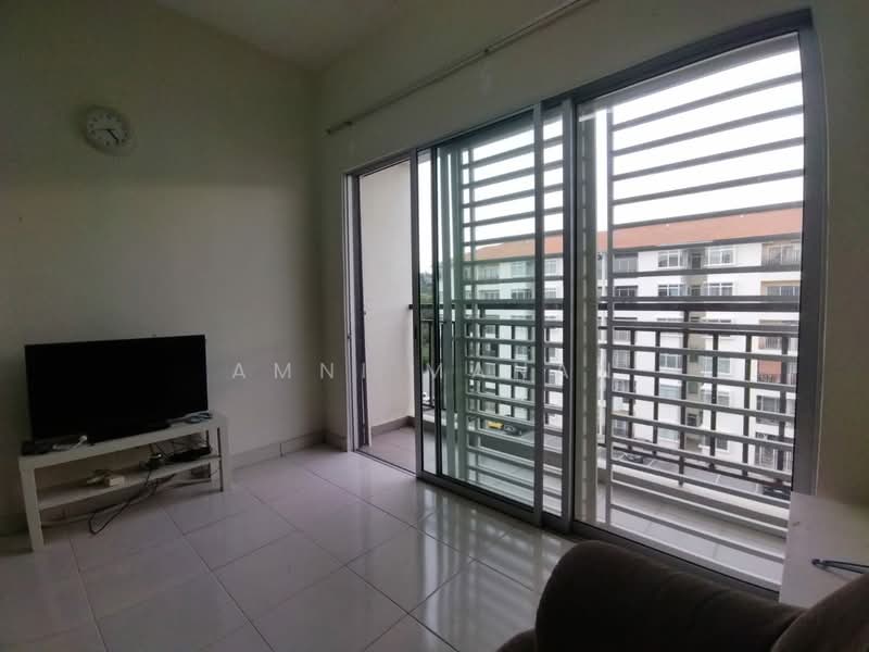 Apartment for Sale at Residensi Warnasari 2 - Amni Manan - Living Room - PropertyGuru.com.my