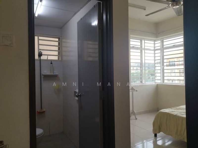 Apartment for Sale at Residensi Warnasari 2 - Amni Manan - Bathroom - PropertyGuru.com.my