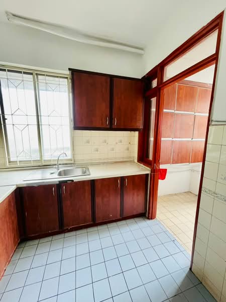 Apartment for Sale at Ixora Apartments - Ivan Tan - Kitchen - PropertyGuru.com.my