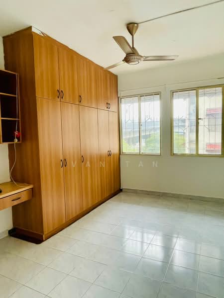 Apartment for Sale at Ixora Apartments - Ivan Tan - Bedroom - PropertyGuru.com.my