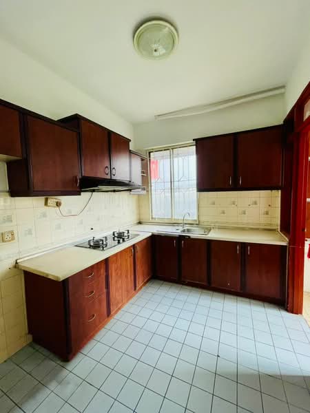 Apartment for Sale at Ixora Apartments - Ivan Tan - Kitchen - PropertyGuru.com.my
