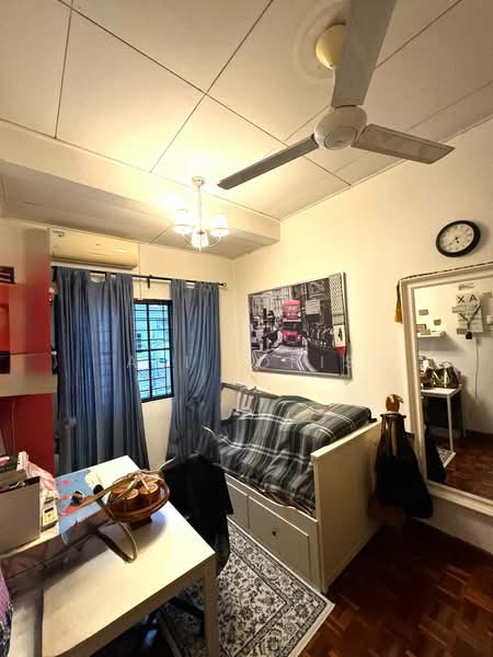 2-storey Terraced House for Sale in Usj 11 (Subang Jaya) - Ali Idris - Bedroom - PropertyGuru.com.my