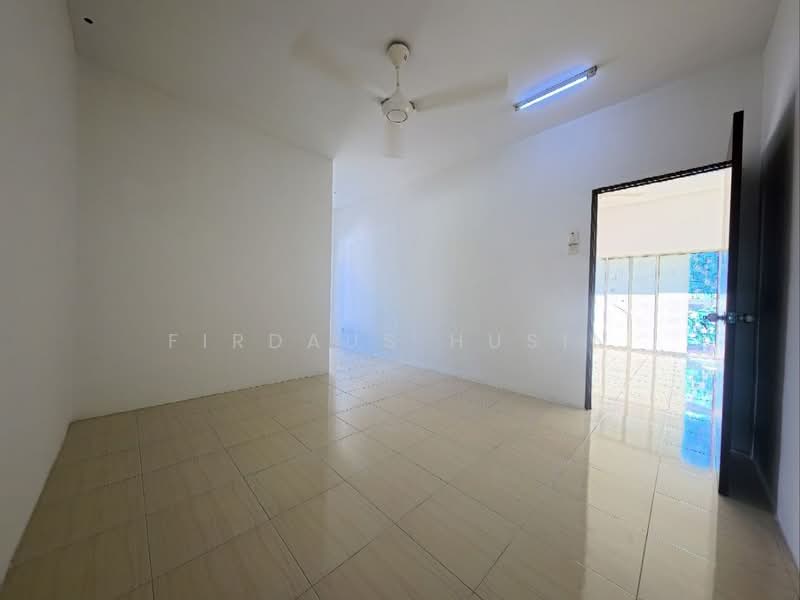 Semi-Detached House for Sale in Bandar Baru Salak Tinggi (Sepang) - Firdaus Husin - PropertyGuru.com.my