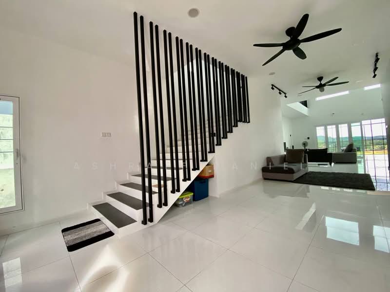 Bungalow for Sale in Sungai Merab (Dengkil) - Ashraff Daniel - Living Room - PropertyGuru.com.my