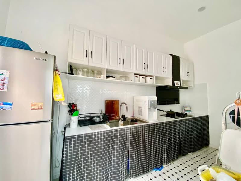 Bungalow for Sale in Sungai Merab (Dengkil) - Ashraff Daniel - Kitchen - PropertyGuru.com.my