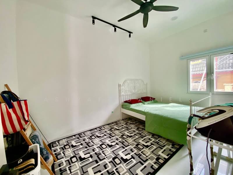 Bungalow for Sale in Sungai Merab (Dengkil) - Ashraff Daniel - Bedroom - PropertyGuru.com.my