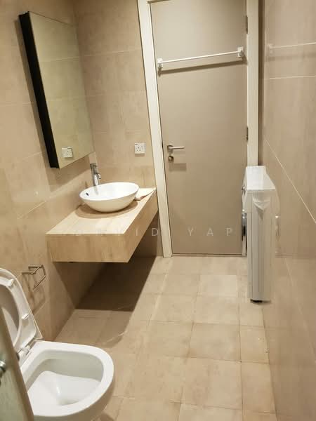 Service Residence for Rent at Bintang Fairlane Residences - David Yap - Bathroom - PropertyGuru.com.my