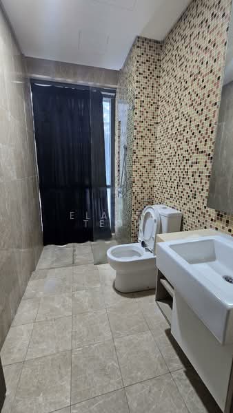 Service Residence for Sale at The Elements - Elaine Teoh - Bathroom - PropertyGuru.com.my