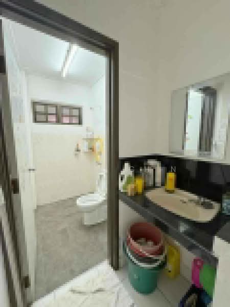 Rumah Teres 1.5 Tingkat untuk Dijual di Taman Pelangi Indah (Ulu Tiram) - Chris Chin - PropertyGuru.com.my