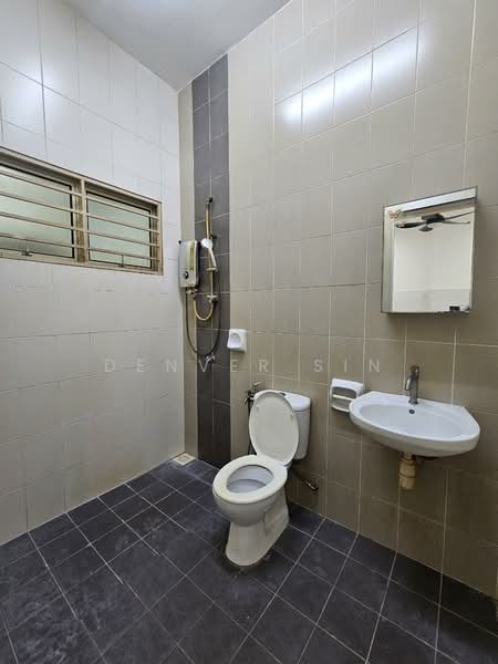 2-storey Terraced House for Sale in Setia Ecohill (Semenyih) - Denver Sin - Bathroom - PropertyGuru.com.my