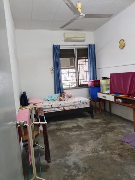 Rumah Teres 1 Tingkat untuk Dijual di Taman Sri Rambai (Bukit Mertajam) - Jane Ng - Bedroom - PropertyGuru.com.my