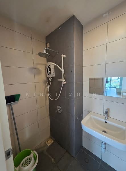 Kondominium untuk Disewa di The Holmes 1 - KINKI CHAN - Bathroom - PropertyGuru.com.my